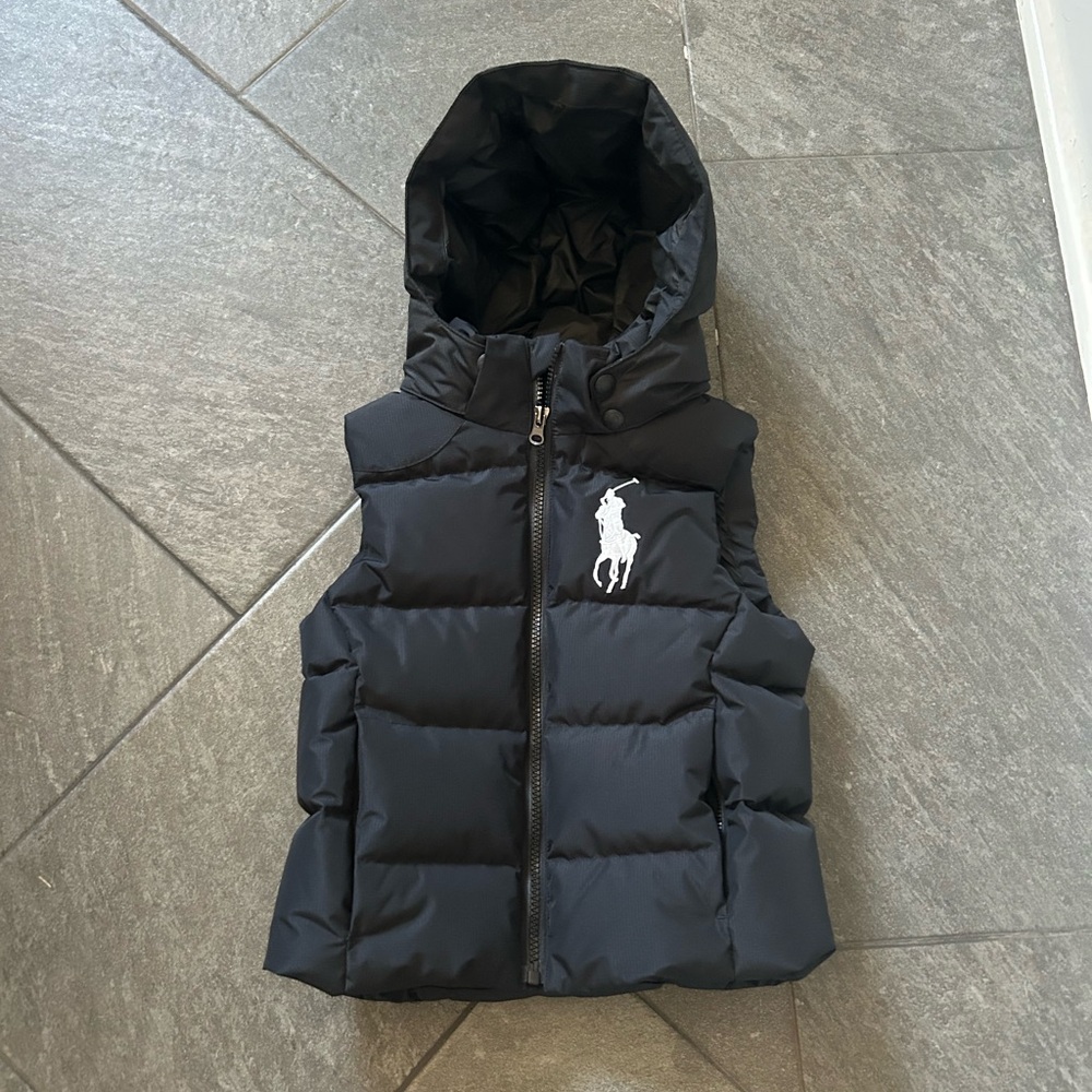 NWOT Black Ralph Lauren Puffer Vest with hood. Boys size 5.